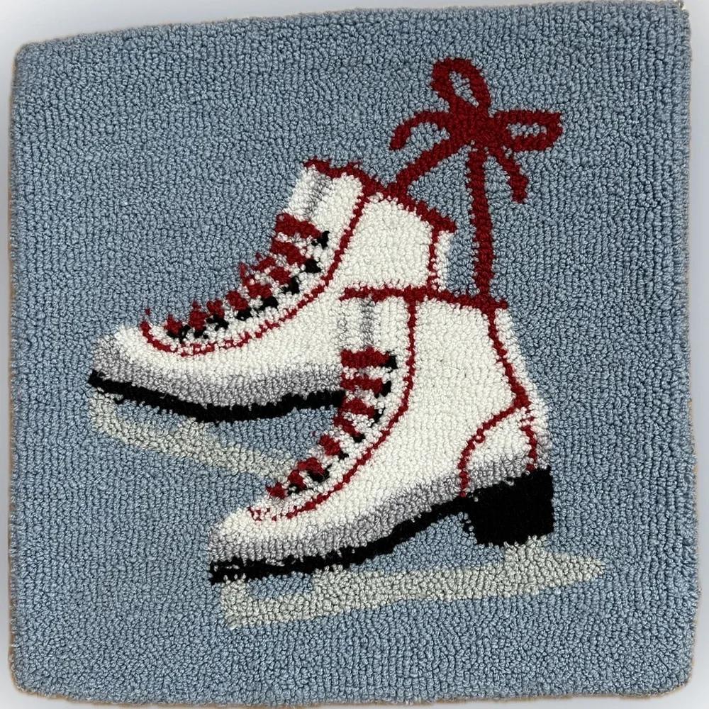 ⛸️Cushion COVER Ice Skates with Red Accents Latch Hooked 17” Sq | Zipper Closure